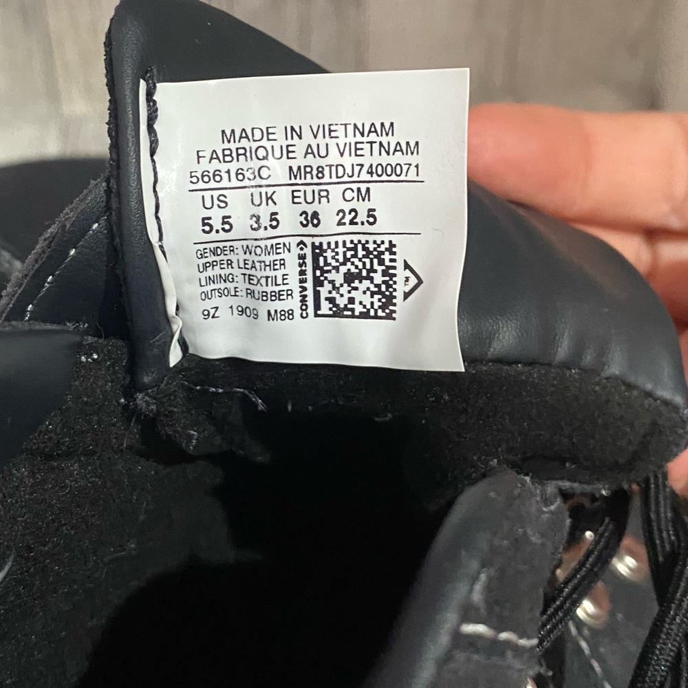 Converse - Picture 7 of 10